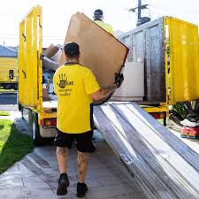 Moving and Downsizing Cleanouts in Bromley, KY